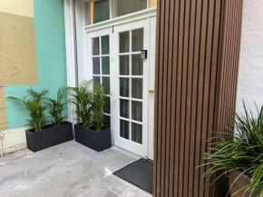 Easy Central Studio Sydney
